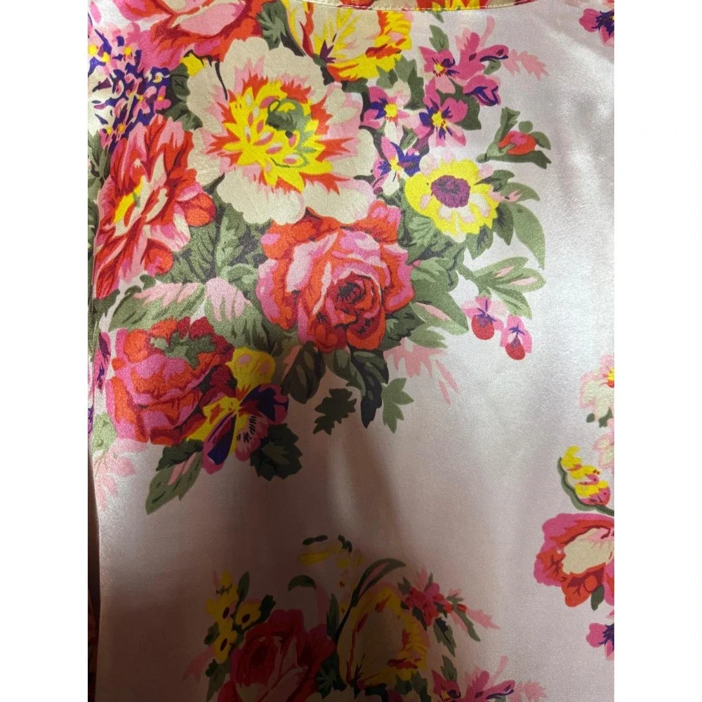 Ms. Lovely Women Size XS/S Floral Short Sleeve Open Front Beige Kimono Robe